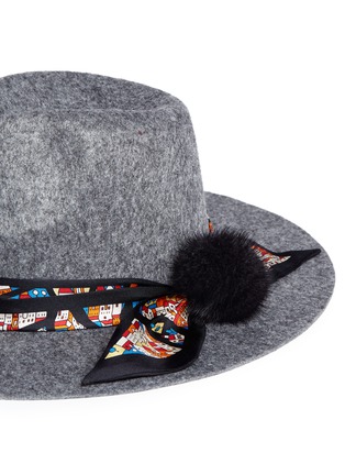 Detail View - Click To Enlarge - VENNA - House print scarf wool felt fedora hat