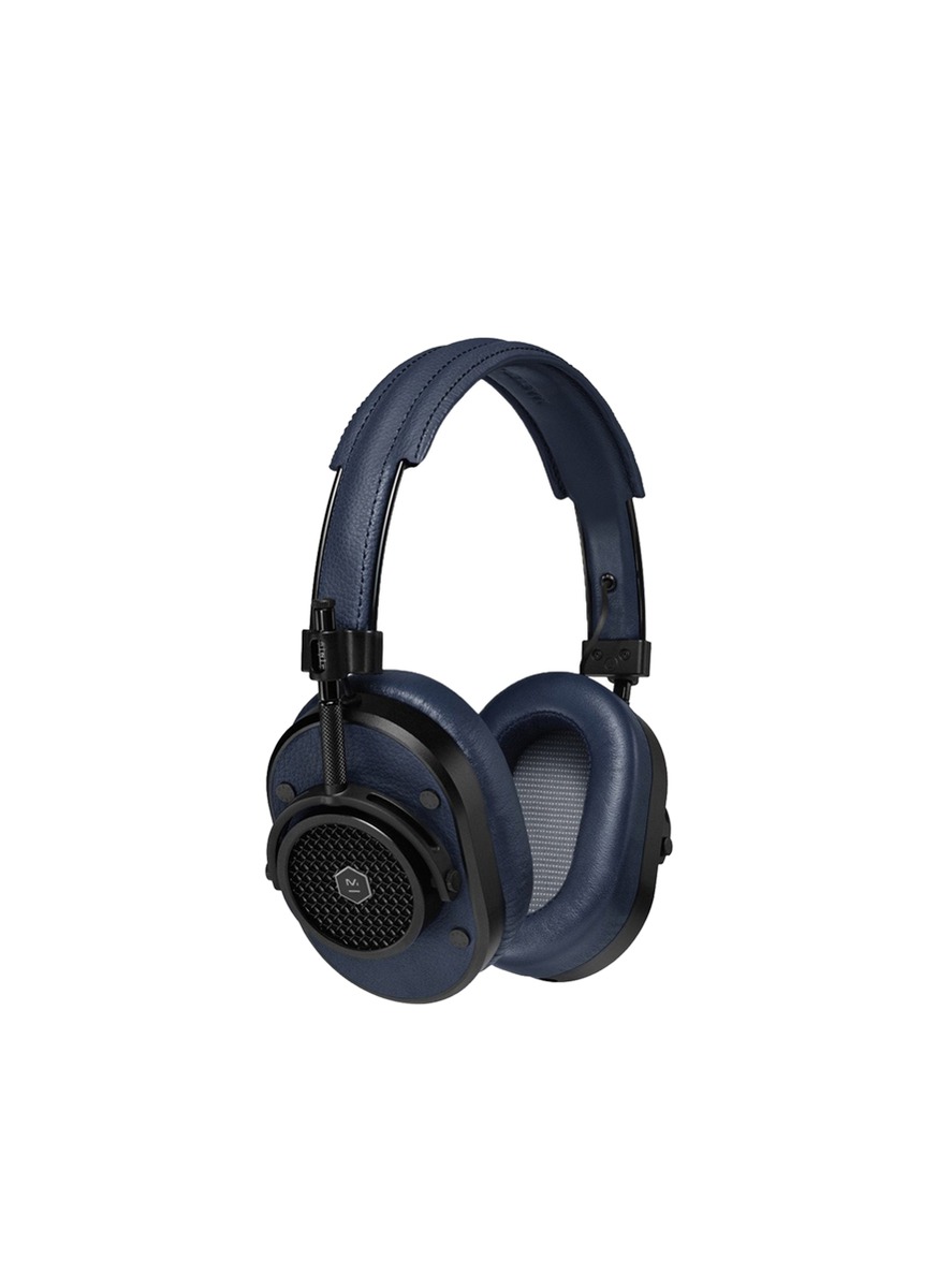MASTER & DYNAMIC MH40 over-ear headphones