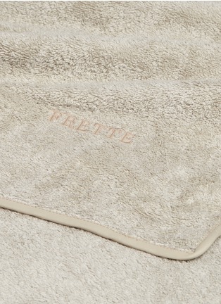 Detail View - Click To Enlarge - FRETTE - Unito guest towel – Beige