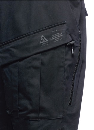 Detail View - Click To Enlarge - NIKELAB - 'ACG' zip outseam cotton cargo shorts