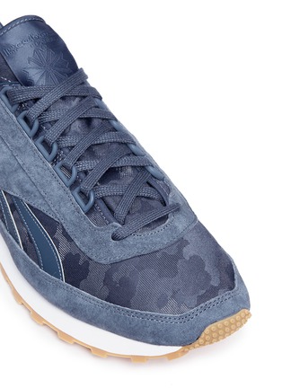 Detail View - Click To Enlarge - REEBOK - 'Aztec T' camouflage jacquard sneakers
