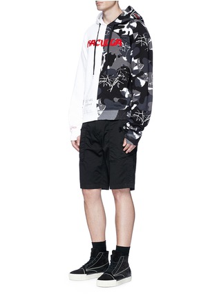 Figure View - Click To Enlarge - HACULLA - Scribble embroidered camouflage print patchwork hoodie