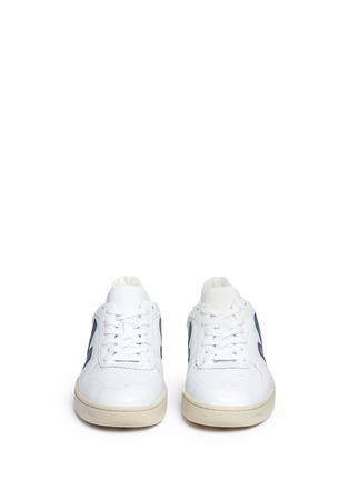 Front View - Click To Enlarge - VEJA - 'V-10' perforated leather sneakers