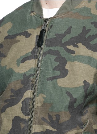 Detail View - Click To Enlarge - 73354 - Camouflage print reversible MA-1 bomber jacket