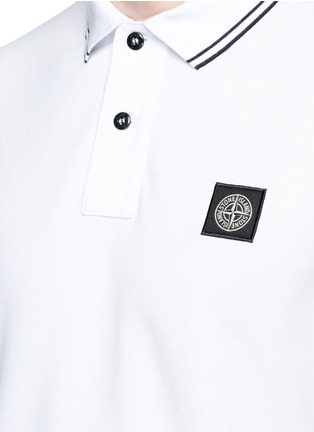 Detail View - Click To Enlarge - STONE ISLAND - Logo patch polo shirt