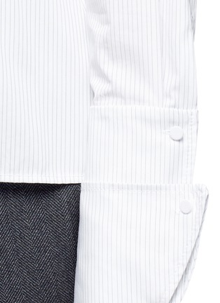Detail View - Click To Enlarge - JACQUEMUS - Darted stripe poplin shirt