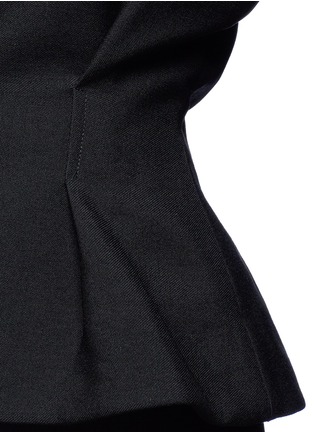 Detail View - Click To Enlarge - JACQUEMUS - Darted wool basketweave blazer