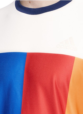 Detail View - Click To Enlarge - ADIDAS BY PHARRELL WILLIAMS - 'New York' colourblock climalite® piqué T-shirt