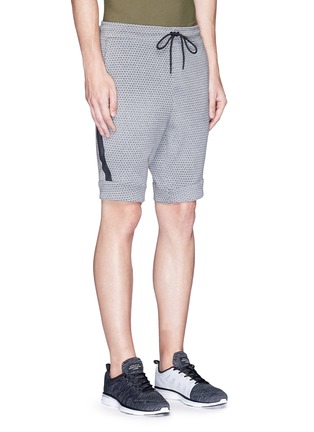 Front View - Click To Enlarge - NIKE - Plus print Tech Fleece sweat shorts