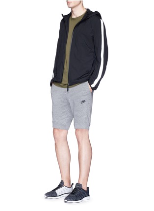 Figure View - Click To Enlarge - NIKE - Plus print Tech Fleece sweat shorts
