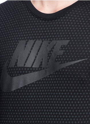Detail View - Click To Enlarge - NIKE - Geometric logo print T-shirt