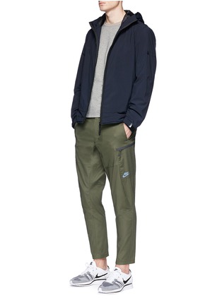 Figure View - Click To Enlarge - NIKE - Tapered cotton cargo pants