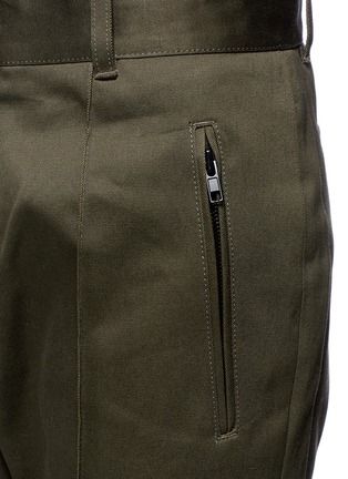 Detail View - Click To Enlarge - JUUN.J - Pintucked twill jogging pants