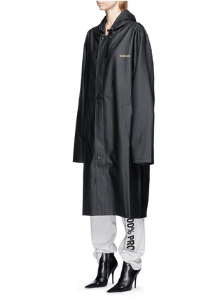 Detail View - Click To Enlarge - VETEMENTS - Logo print unisex raincoat