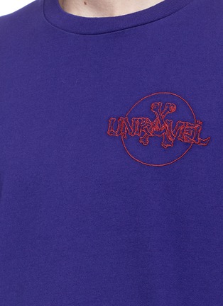 Detail View - Click To Enlarge - BEN TAVERNITI UNRAVEL PROJECT  - Logo embroidered T-shirt