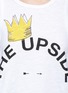 Detail View - Click To Enlarge - THE UPSIDE - Crown logo print cropped tank top