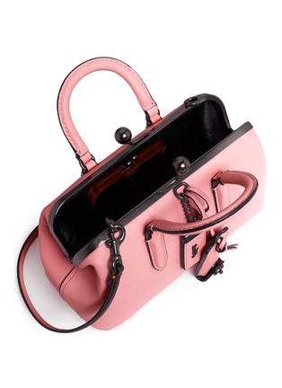  - COACH - Kisslock glovetanned leather handbag