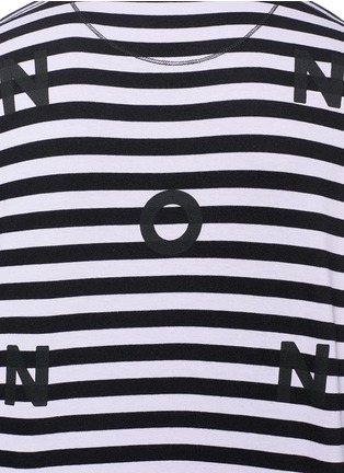 Detail View - Click To Enlarge - 74070 - 'Non' print stripe long sleeve T-shirt
