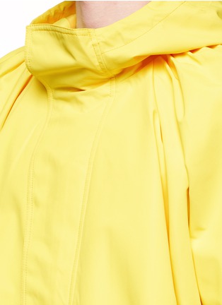 Detail View - Click To Enlarge - FENG CHEN WANG - Dart sleeve hooded jacket