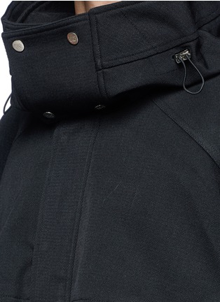 Detail View - Click To Enlarge - FENG CHEN WANG - Detachable hood gabardine jacket