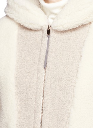 Detail View - Click To Enlarge - STELLA MCCARTNEY - Colourblock faux shearling hooded jacket