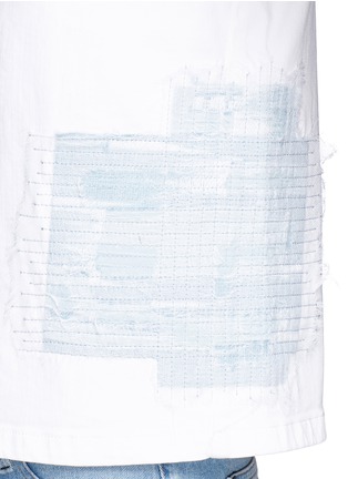 Detail View - Click To Enlarge - DENHAM - Distressed boro patch denim T-shirt