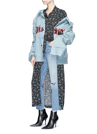 Figure View - Click To Enlarge - 10025 - Cursive print oversized padded denim jacket
