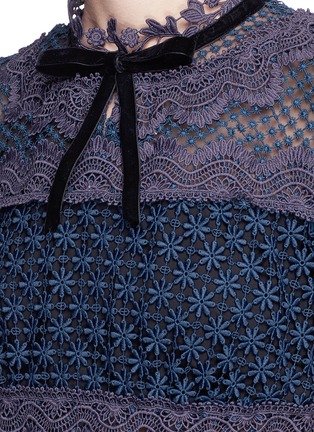 Detail View - Click To Enlarge - SELF-PORTRAIT - 3D floral guipure lace tiered dress