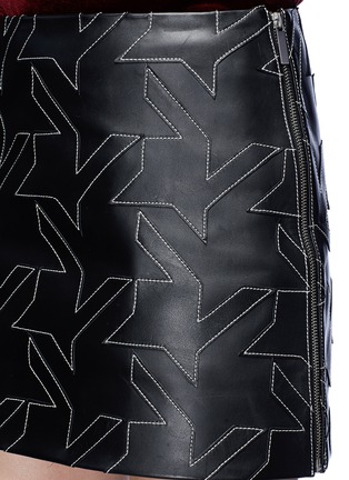 Detail View - Click To Enlarge - HELMUT LANG - Houndstooth patch lambskin leather mini skirt