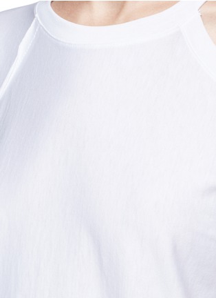 Detail View - Click To Enlarge - HELMUT LANG - Cutout shoulder Pima cotton T-shirt