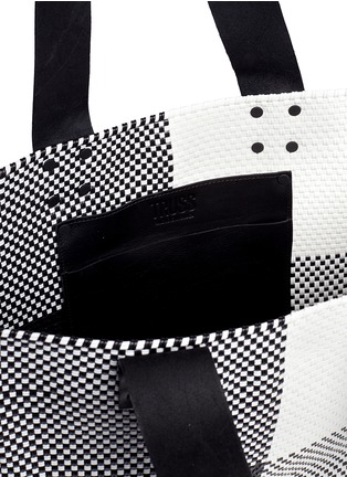 Detail View - Click To Enlarge - TRUSS - Large plaid PVC tote