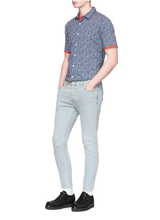 Figure View - Click To Enlarge - TOPMAN - Distressed skinny fit jeans