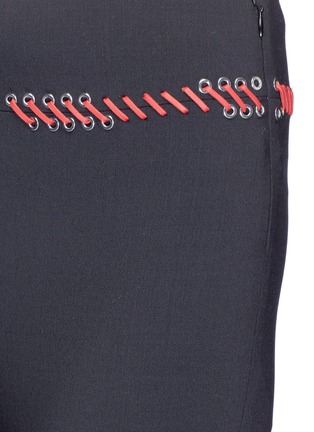 Detail View - Click To Enlarge - ALEXANDER MCQUEEN - Leather whipstitch wool-blend cropped suiting pants