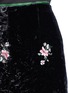 Detail View - Click To Enlarge - MS MIN - Floral embroidered crushed velvet midi skirt