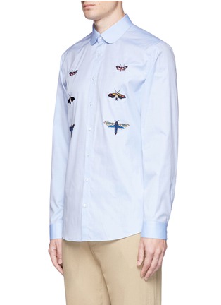 Front View - Click To Enlarge - GUCCI - Butterfly embroidered Oxford shirt