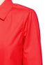 Detail View - Click To Enlarge - SHUSHU/TONG - Asymmetric collar padded shoulder poplin shirt