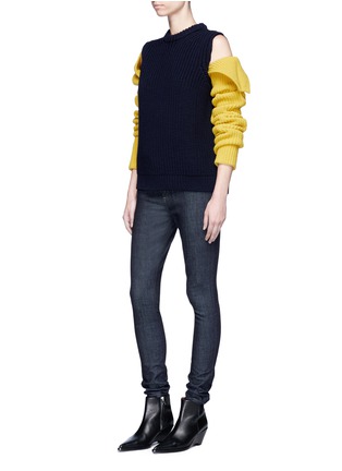 Figure View - Click To Enlarge - CALVIN KLEIN 205W39NYC - Cold shoulder colourblock mixed rib knit sweater