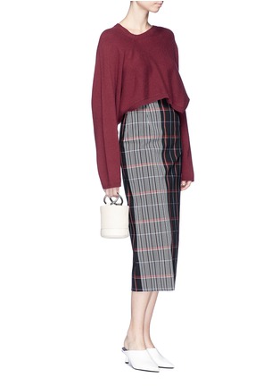 Figure View - Click To Enlarge - VICTORIA BECKHAM - Oversized cropped cashmere sweater