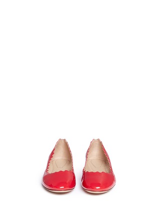 Front View - Click To Enlarge - CHLOÉ - 'Lauren' scalloped patent leather ballerina flats