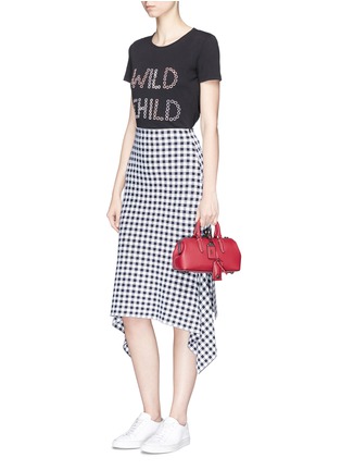 Figure View - Click To Enlarge - ALICE & OLIVIA - 'Rylyn' ring embellished slogan T-shirt