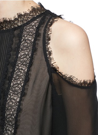 Detail View - Click To Enlarge - ALICE & OLIVIA - 'Glinda' cold shoulder floral lace trim chiffon blouse