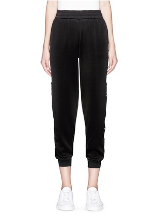 Main View - Click To Enlarge - ALICE & OLIVIA - 'Pete' faux pearl outseam satin jogging pants