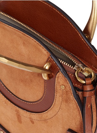 Detail View - Click To Enlarge - CHLOÉ - 'Pixie' small bracelet handle round crossbody bag