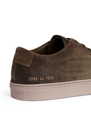 Detail View - Click To Enlarge - COMMON PROJECTS - 'Archilles Low' waxed suede sneakers