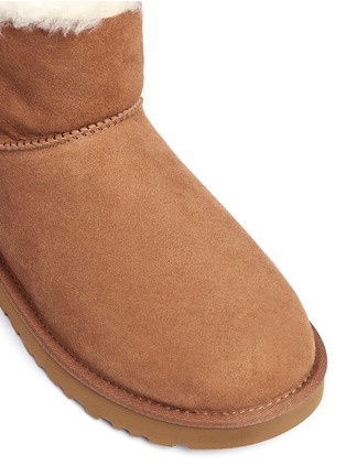 Detail View - Click To Enlarge - UGG - 'Mini Bailey Button II' ankle boots