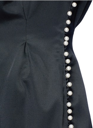 Detail View - Click To Enlarge - MAGDA BUTRYM - 'Ecija' faux pearl pleated silk satin shift dress