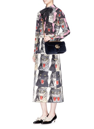 Figure View - Click To Enlarge - GUCCI - 'GG Marmont' small quilted velvet crossbody bag