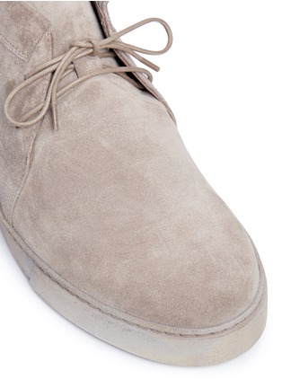 Detail View - Click To Enlarge - VINCE - 'Novato' suede desert sneakers