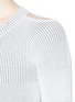 Detail View - Click To Enlarge - COMME MOI - Cutout shoulder rib knit sweater