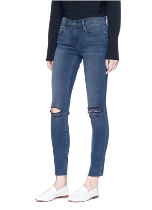 Front View - Click To Enlarge - FRAME - 'Le Skinny de Jeanne' distressed cropped jeans